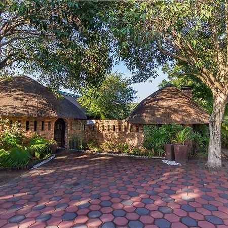 La Mer Lodge Richards Bay Bagian luar foto