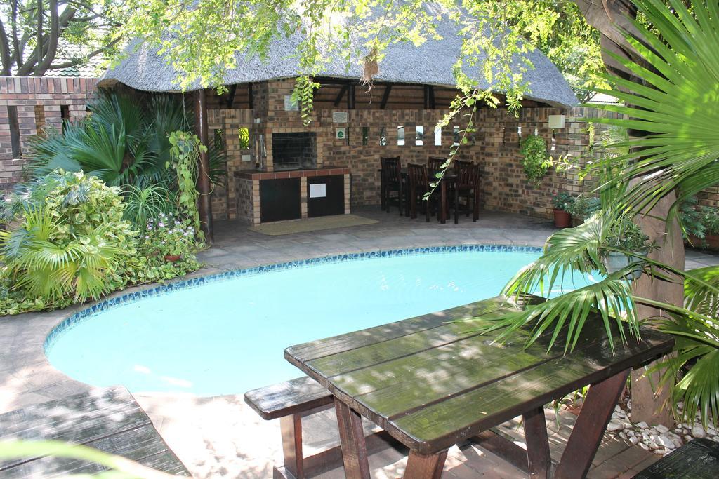 La Mer Lodge Richards Bay Bagian luar foto